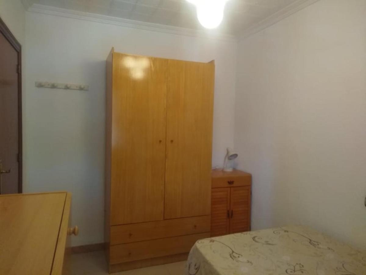 30-3- Бюджетная Комната В Квартире Для 2 Человека, Alicante Apartment Екстериор снимка